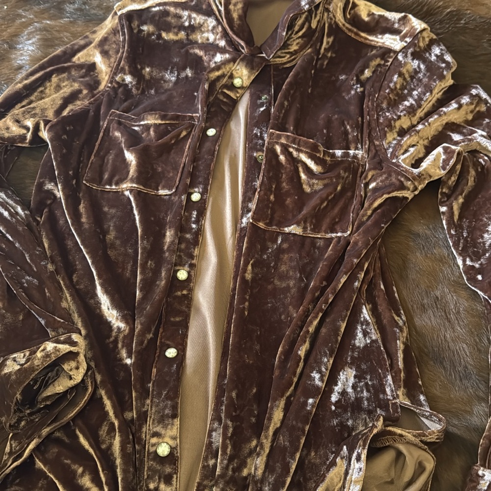 Women's Brown Velvet Button-Down Shirt